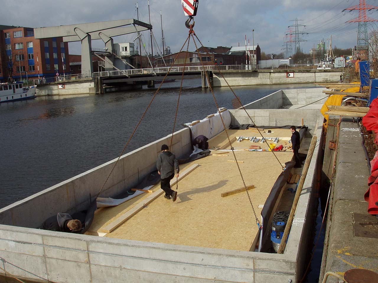 Harms-Holzbau-Hamburg-Hausboot-003